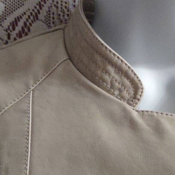 Calvin Klein Women's Size S Jacket Camel Tan Faux Leather Zip Military Collar - Picture 4 of 11